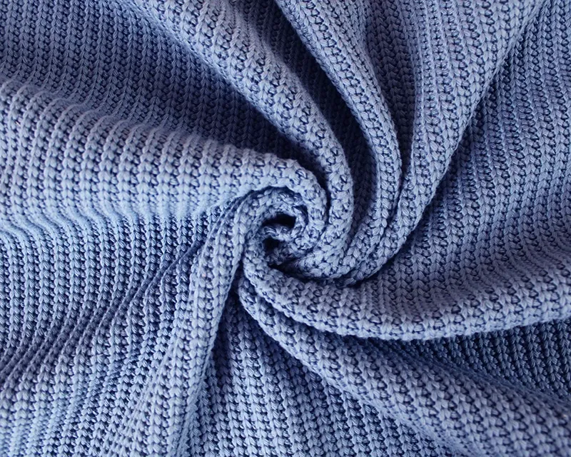 2.1M INDIGO REMNANT CHUNKY CABLE JUMPER KNIT FABRIC