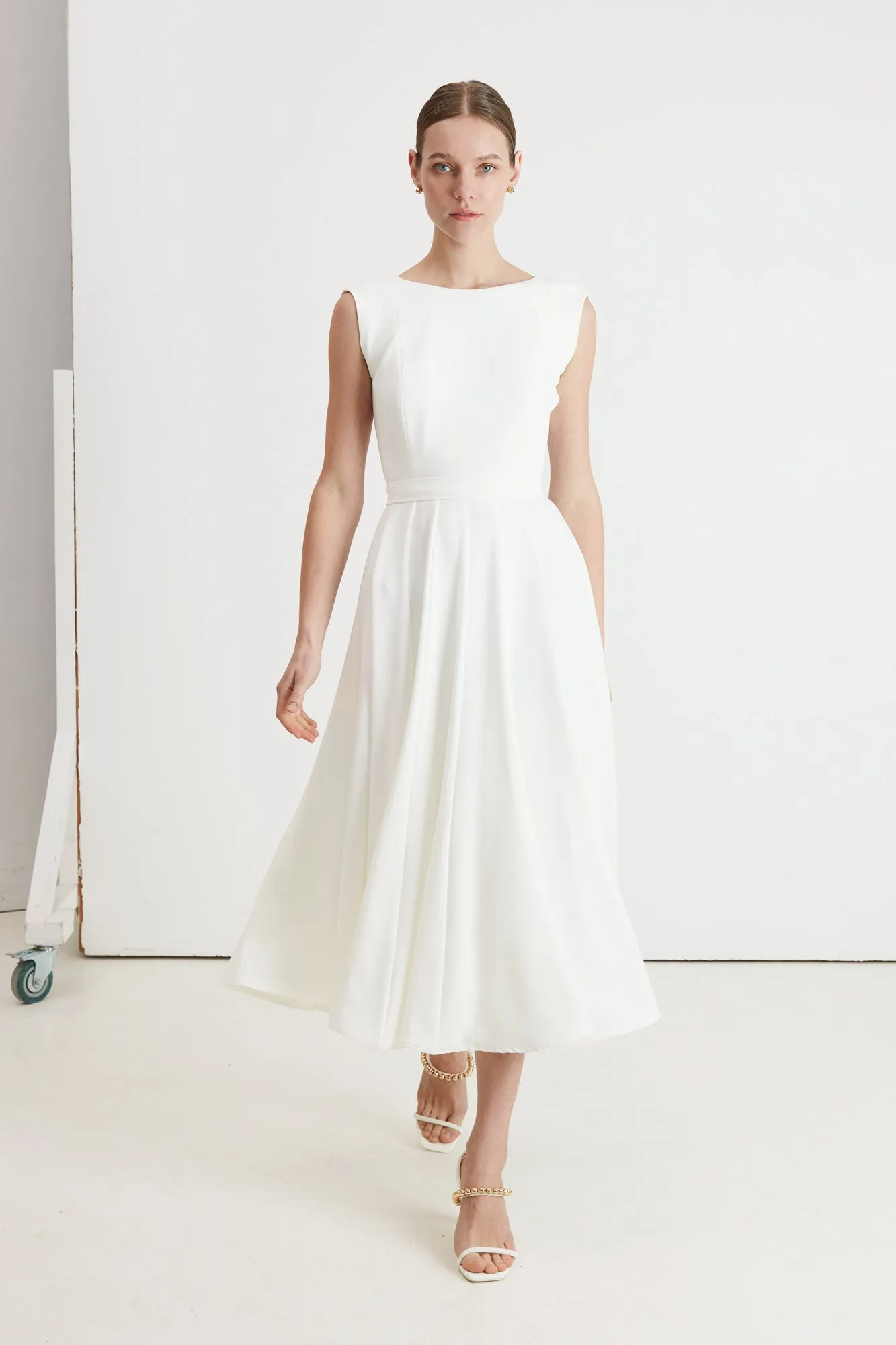 ARIOSE elegant pleated midi wedding dress