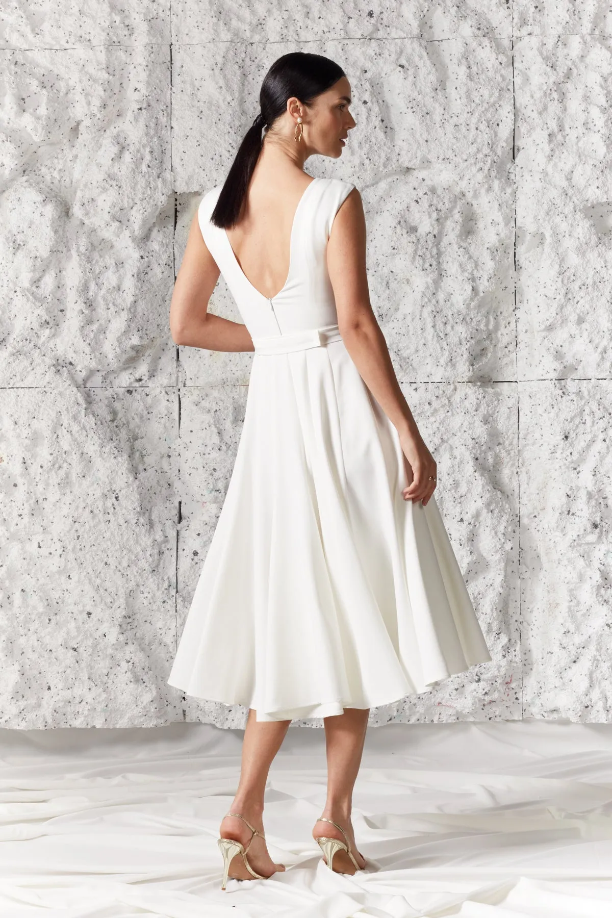 ARIOSE elegant pleated midi wedding dress