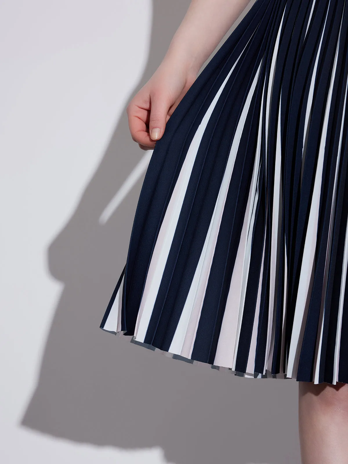 ASOBIO Pleated Striped Midi Skirt