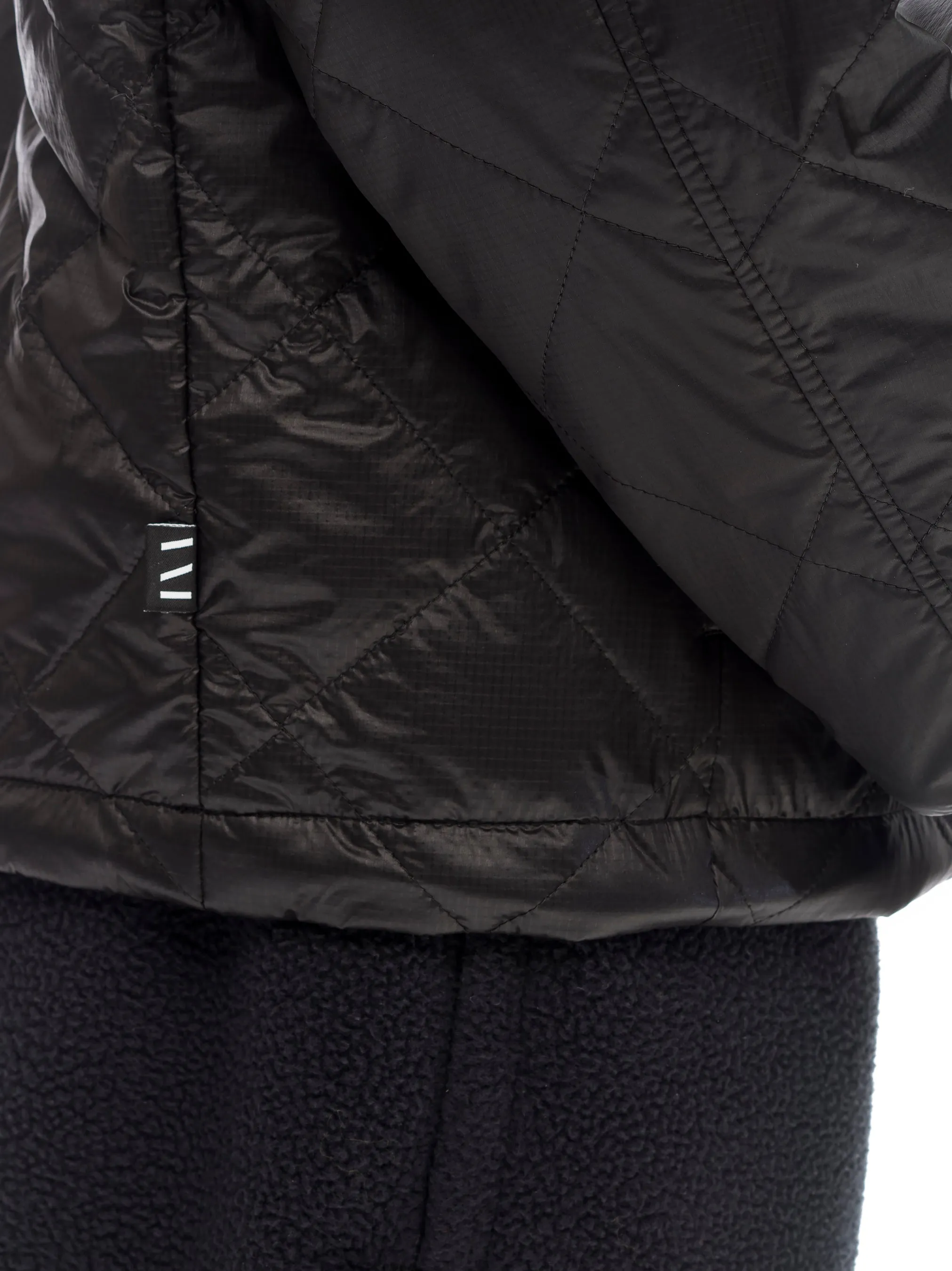 Light Quilted Bomber - Black