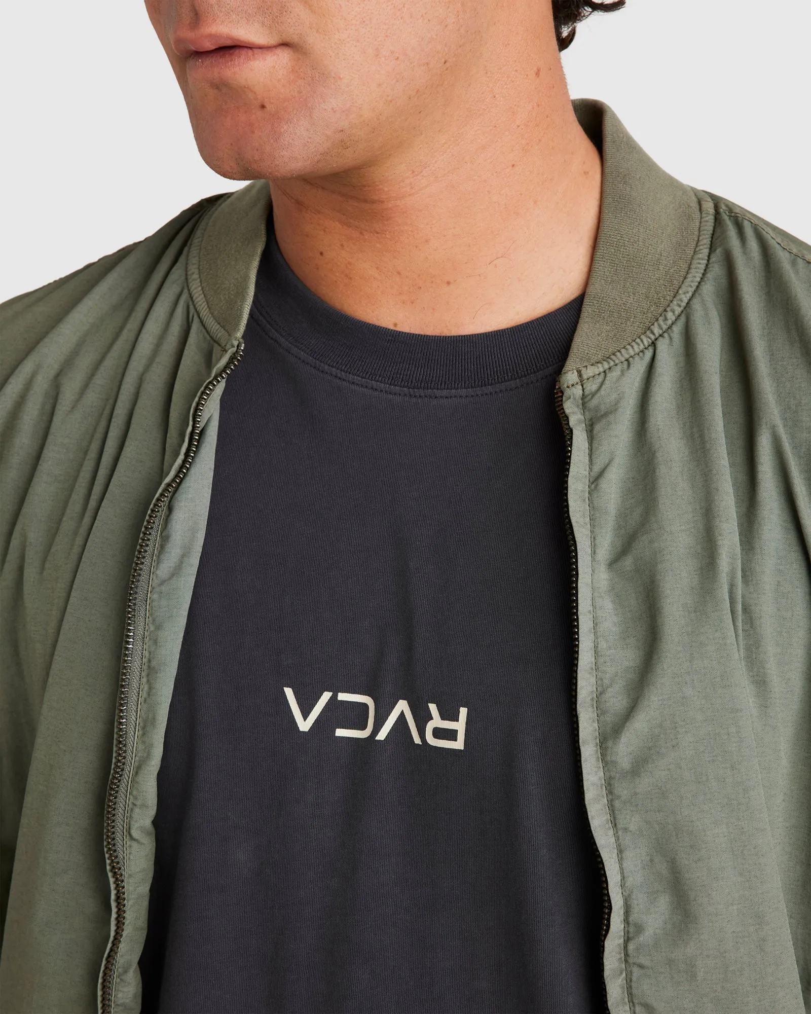 Mens Vacancy Bomber