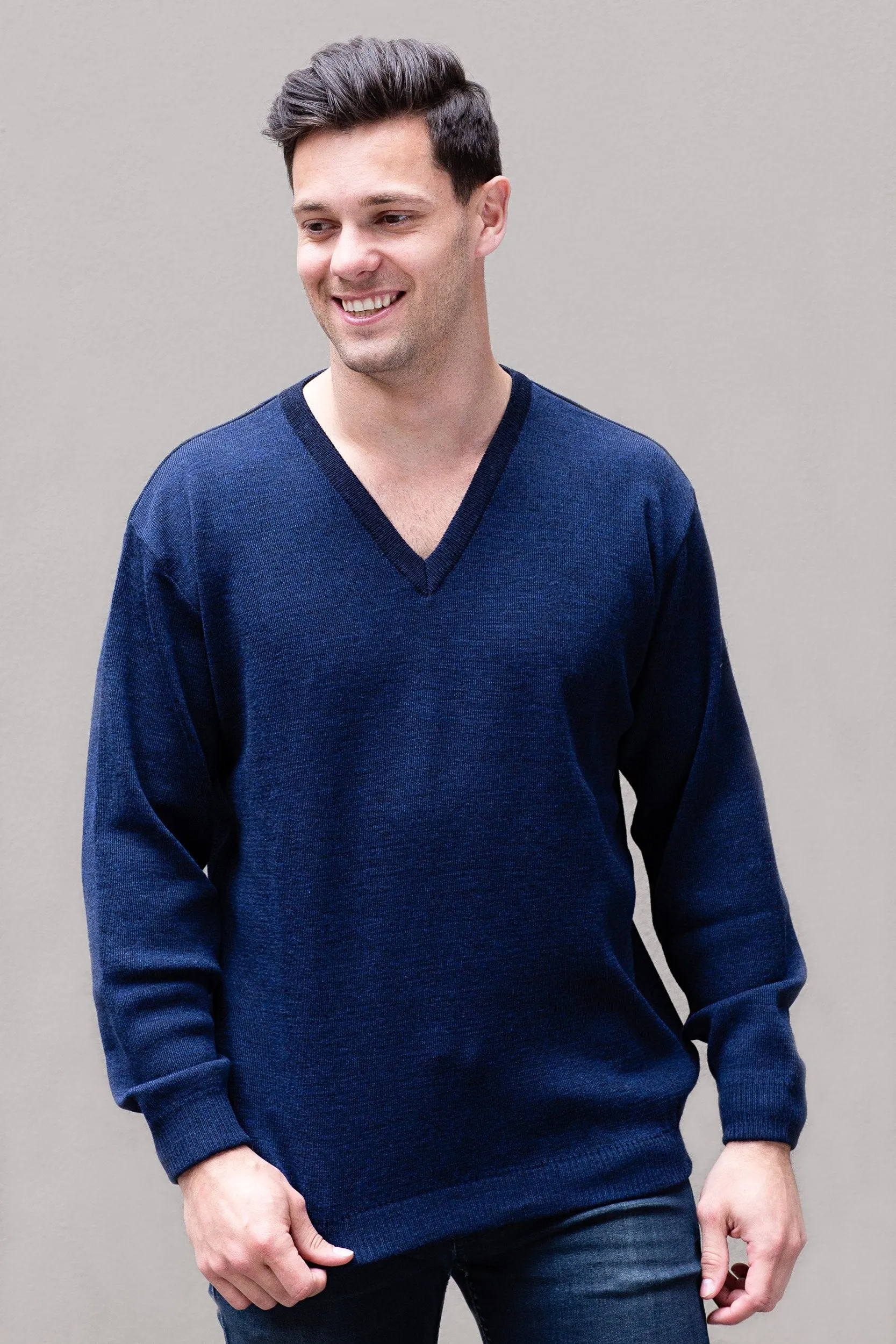 Mid Weight V Neck Pullover