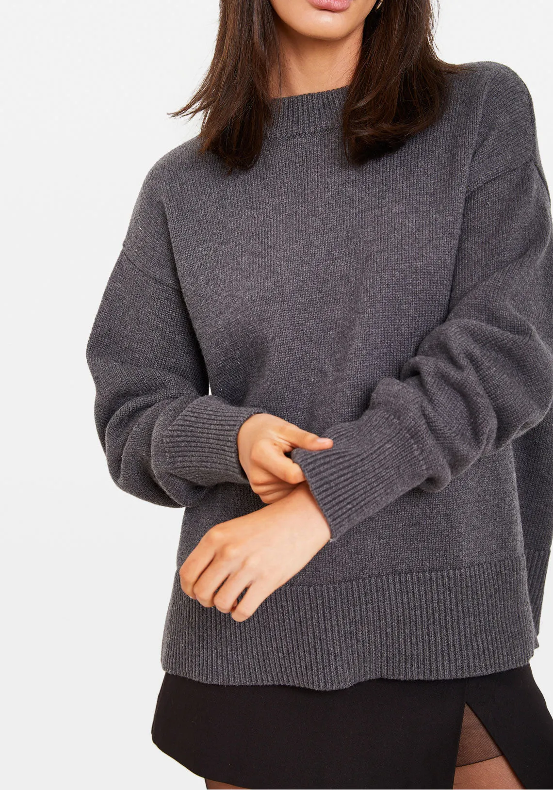 OVERSIZED CREW NECK SWEATER GREY