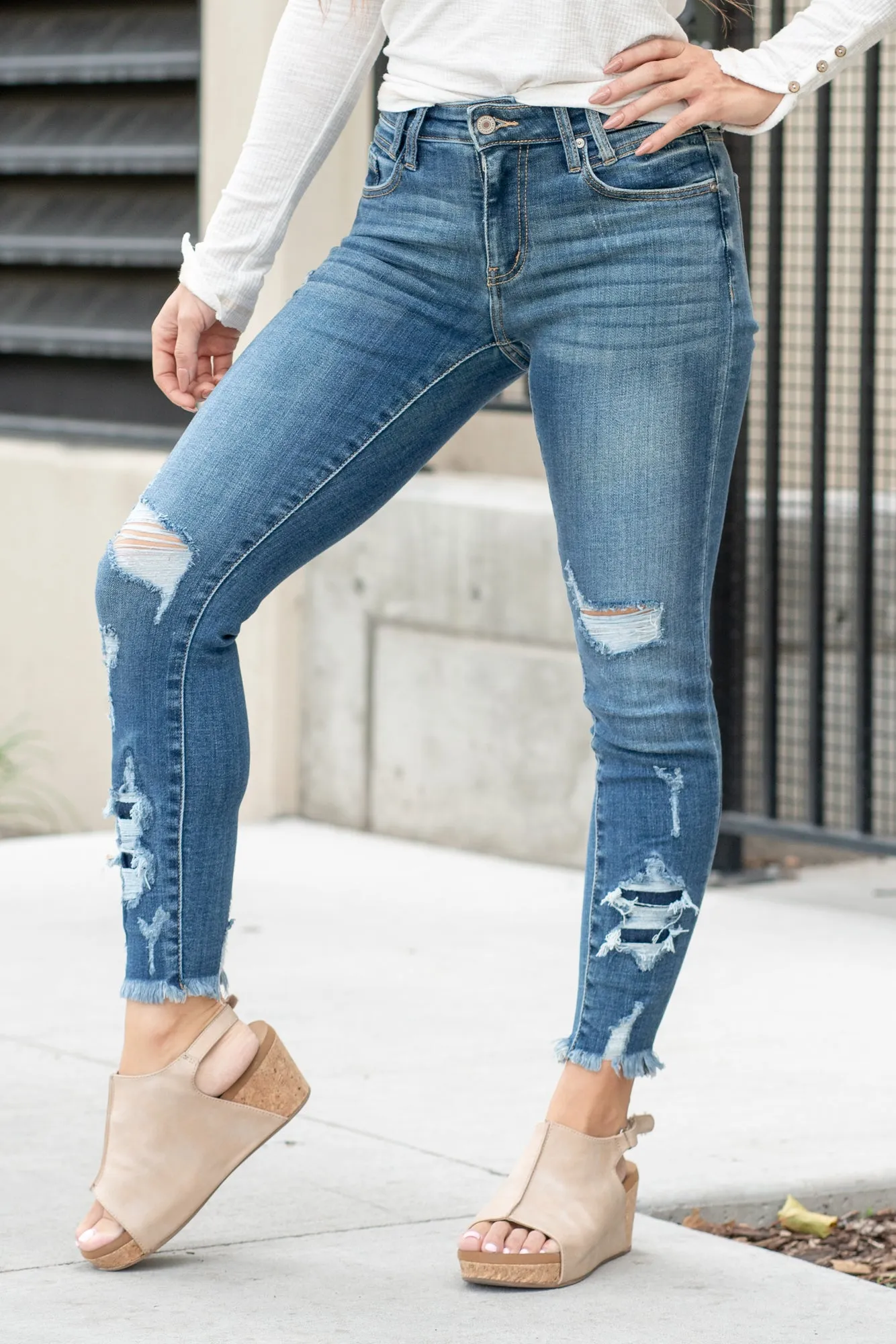 Parkersburg Mid Rise Ankle Skinny