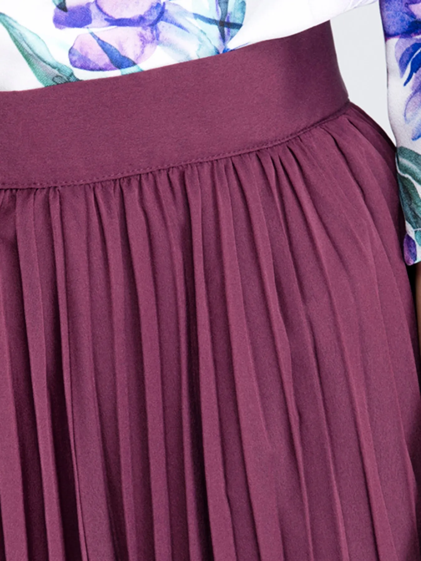 Pleated Flared Midi Skirt - Wine