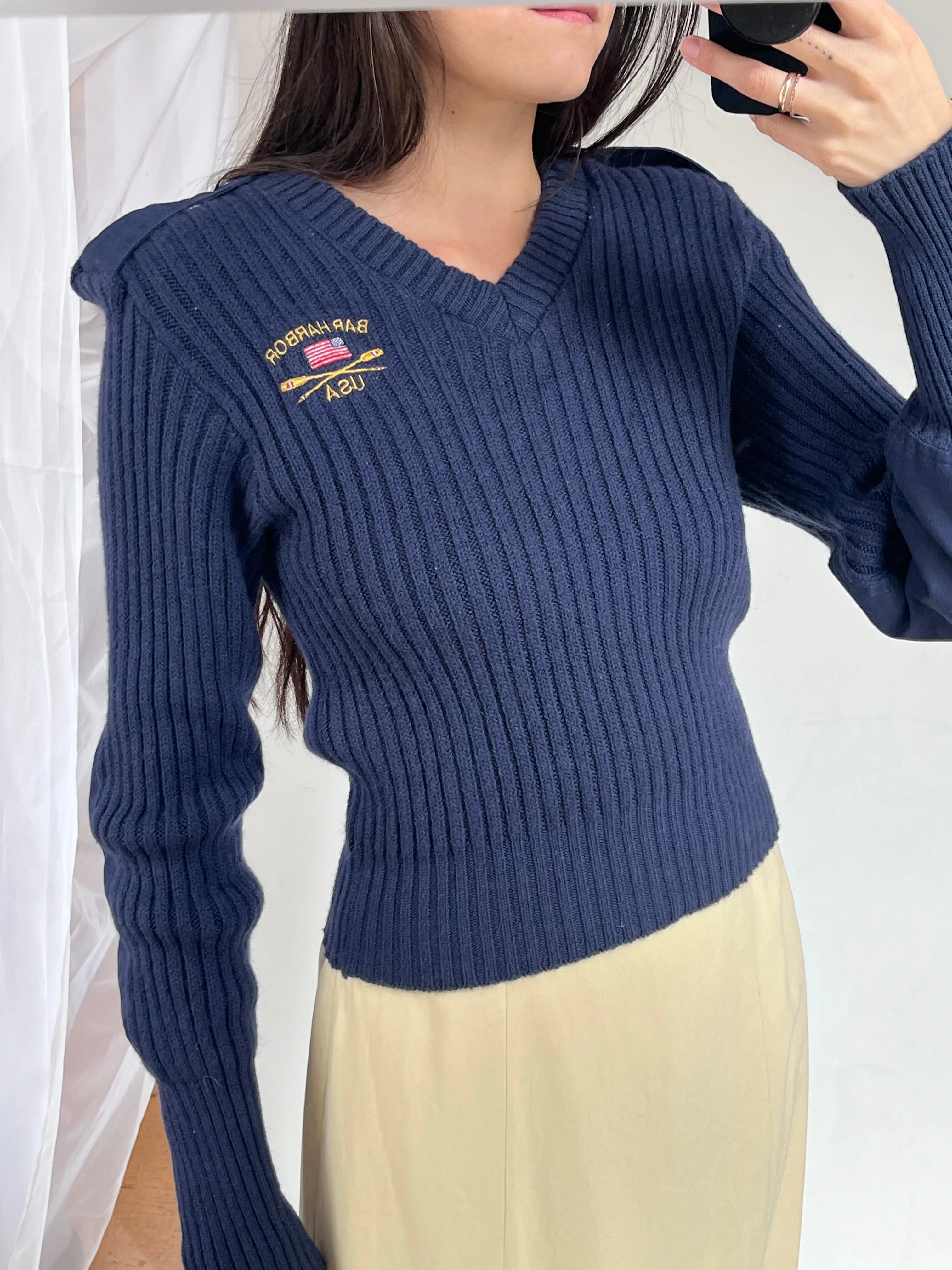 Vintage Bar Harbor v-neck wool pullover